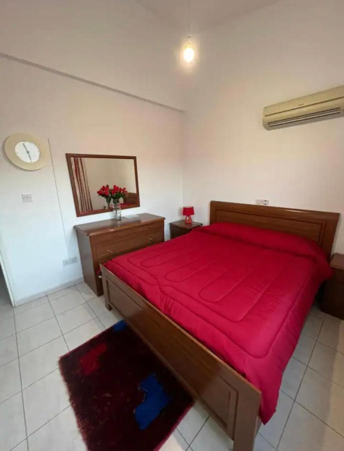 Marias Spacious Aparment Πάφος Εξωτερικό φωτογραφία