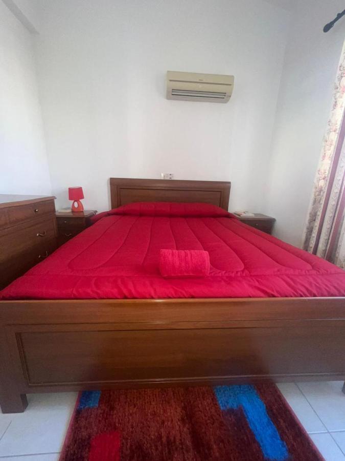 Marias Spacious Aparment Πάφος Εξωτερικό φωτογραφία