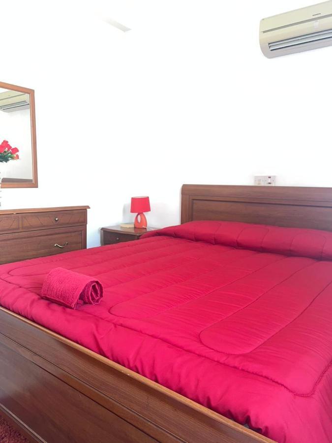 Marias Spacious Aparment Πάφος Εξωτερικό φωτογραφία